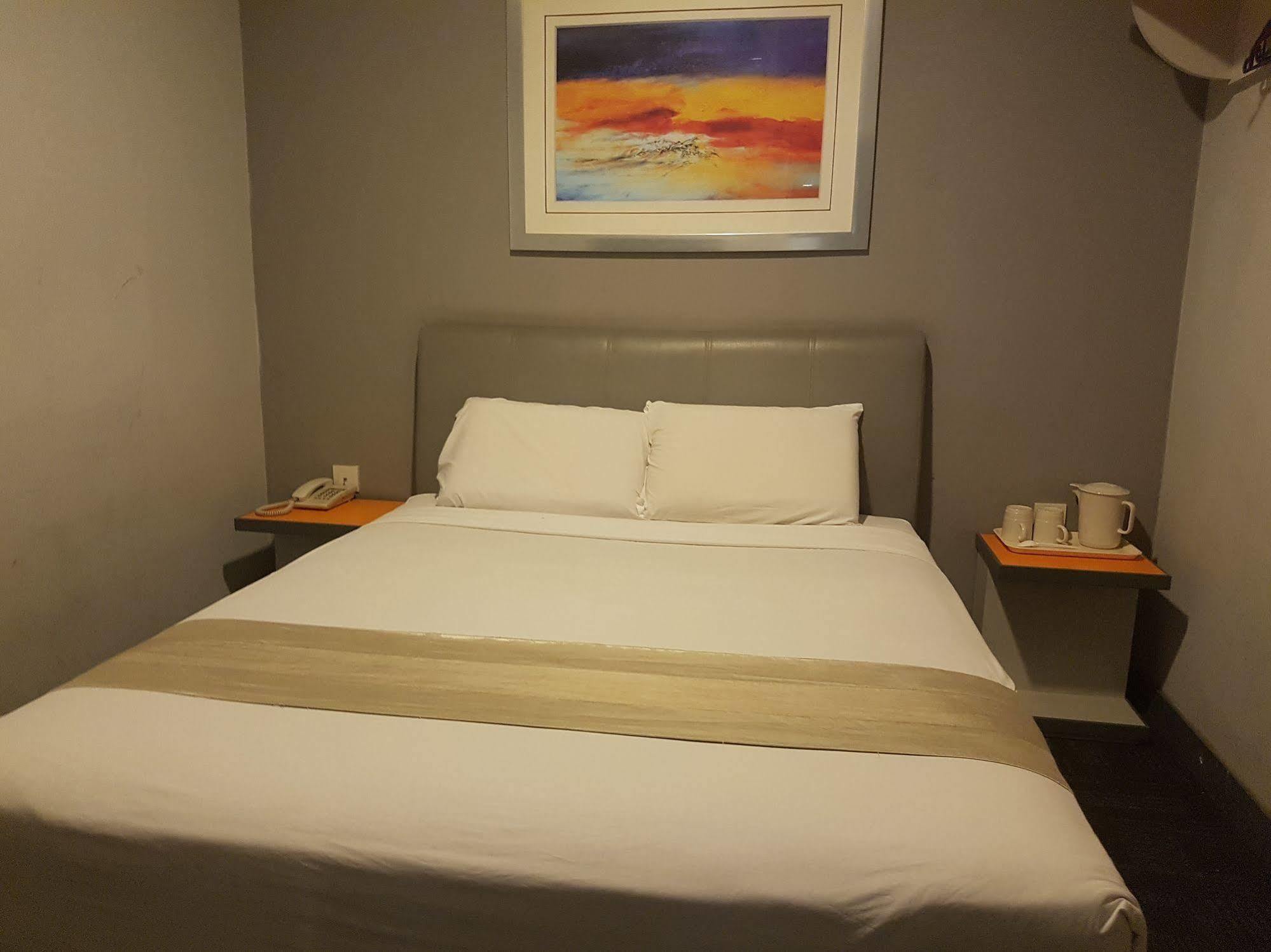Swing & Pillows - Kl Sg Besi Formerly Known As U Pac Hotel Kuala Lumpur Esterno foto